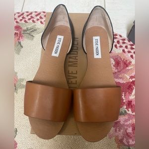 Brand new Steve Madden sandals